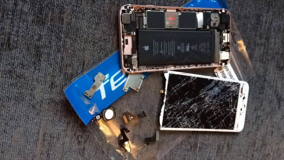 Jaye said her phone was returned to her "in bits".