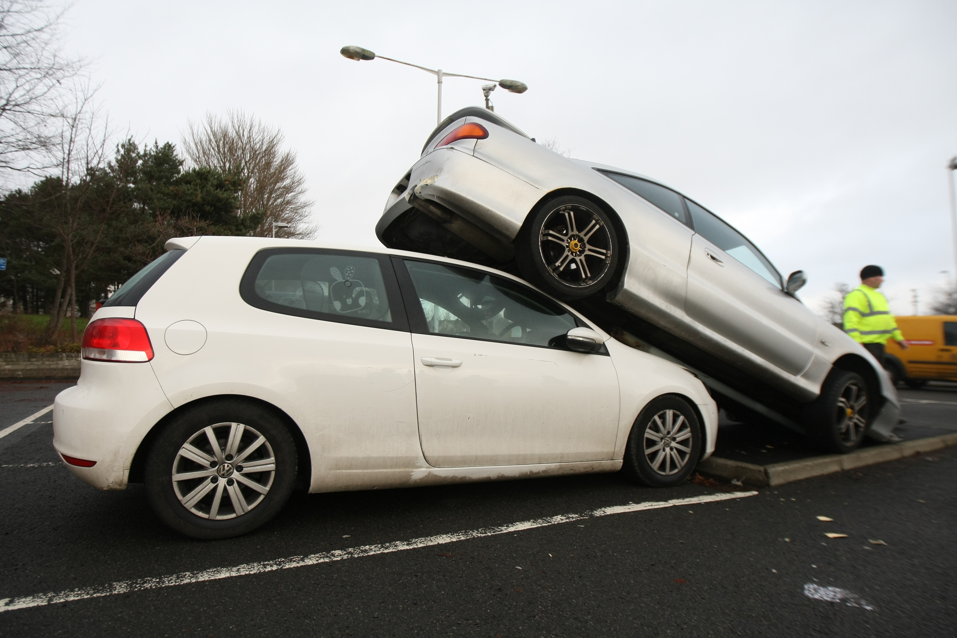 The car pile-up at Kirkcaldy rail station.