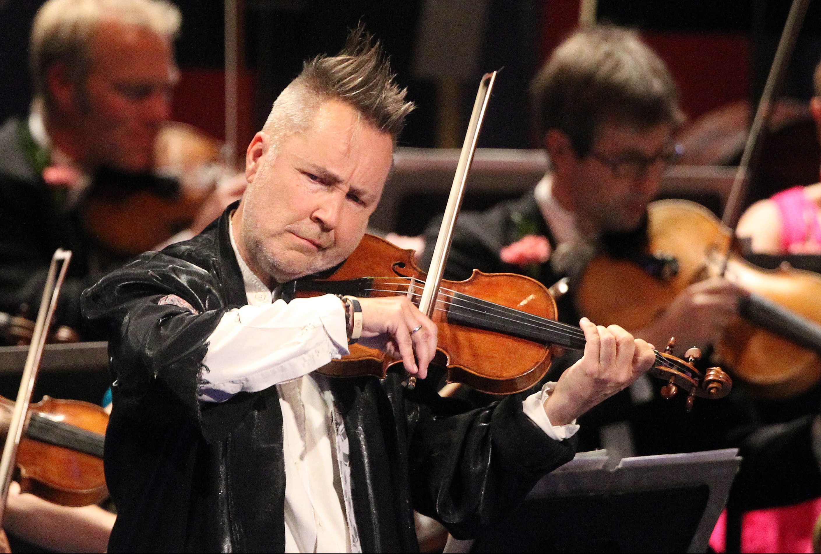 Nigel Kennedy.