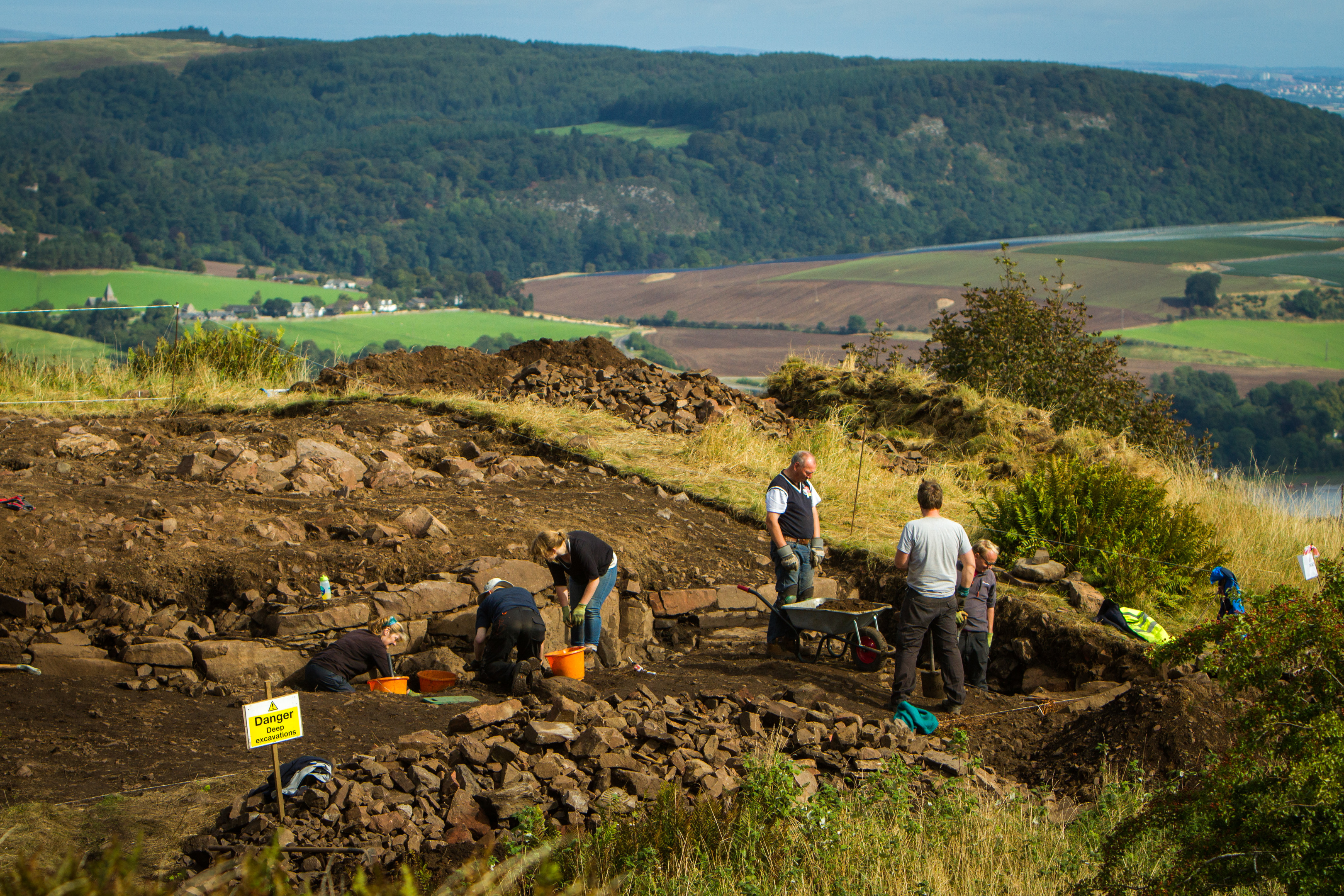 Children from St John's Academy take part in an archaeological dig at Moredun Top on Moncrieffe Hill in 2016.