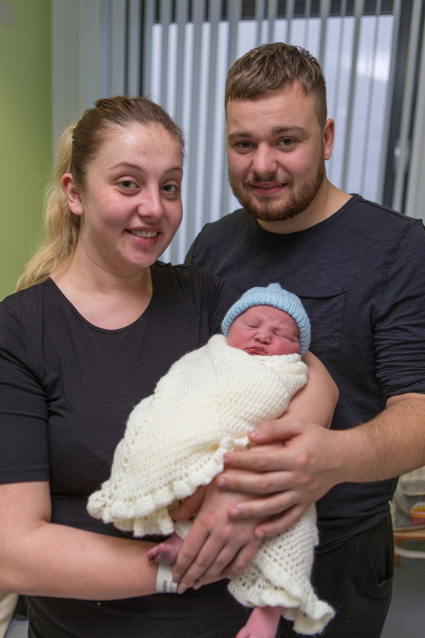 New mum Adele Thomas (23) and new dad Ross Paul (23) from Kirkcaldy with baby boy who has still to be named. 