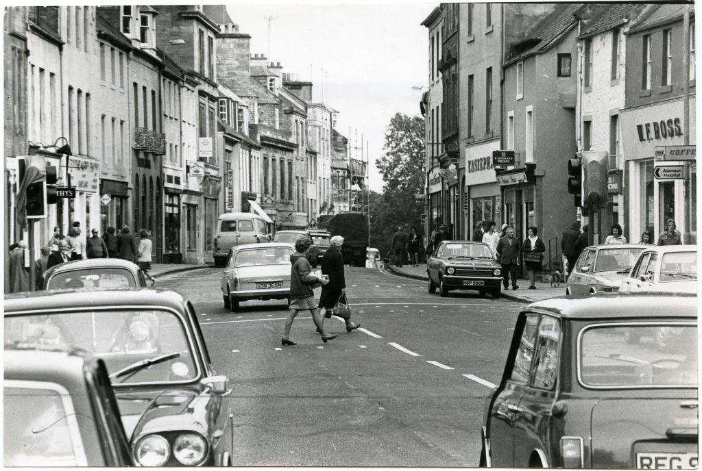 Bonnygate crossing, Cupar, 1975