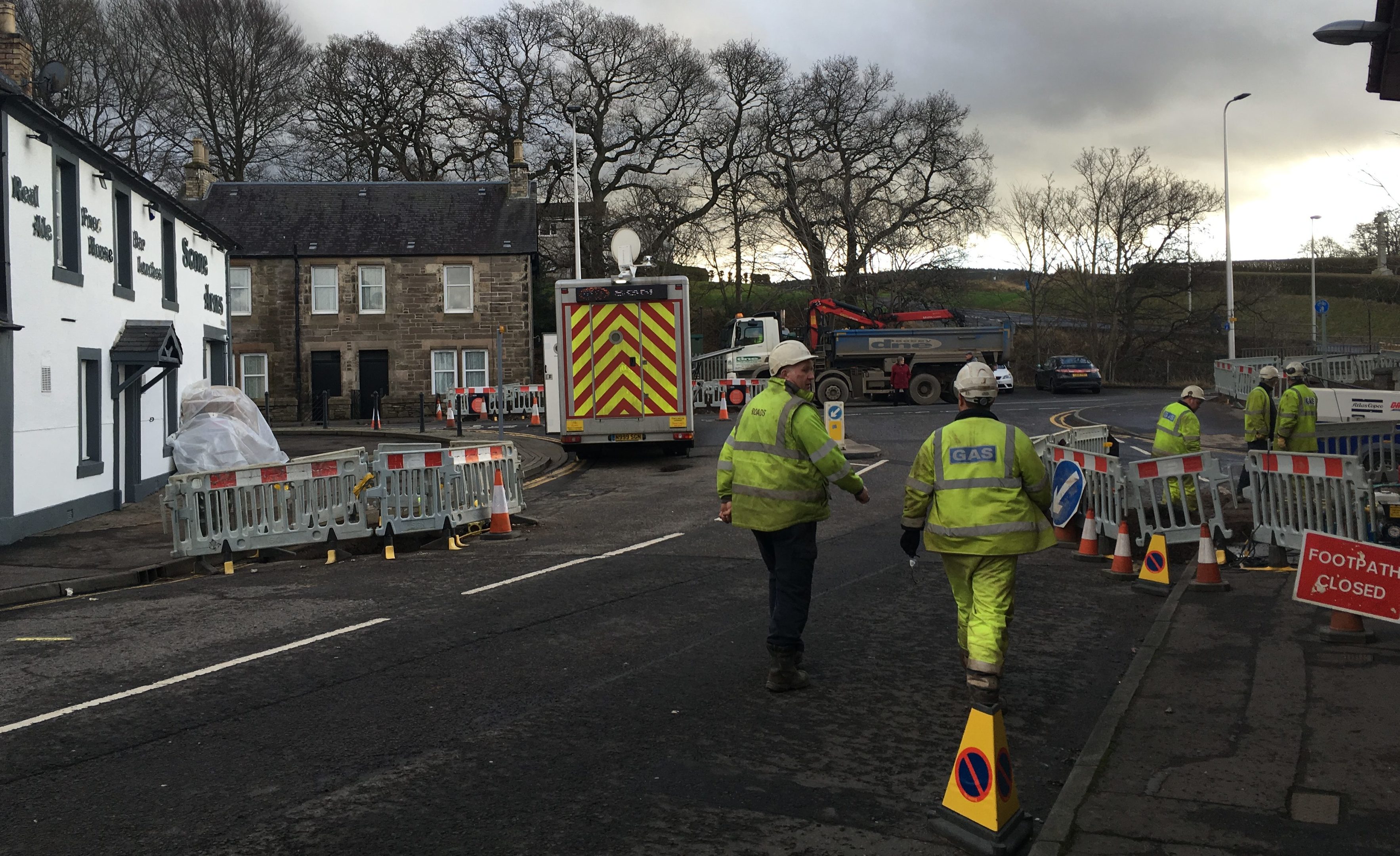 Work continues to repair the gas pipelines at Scone.