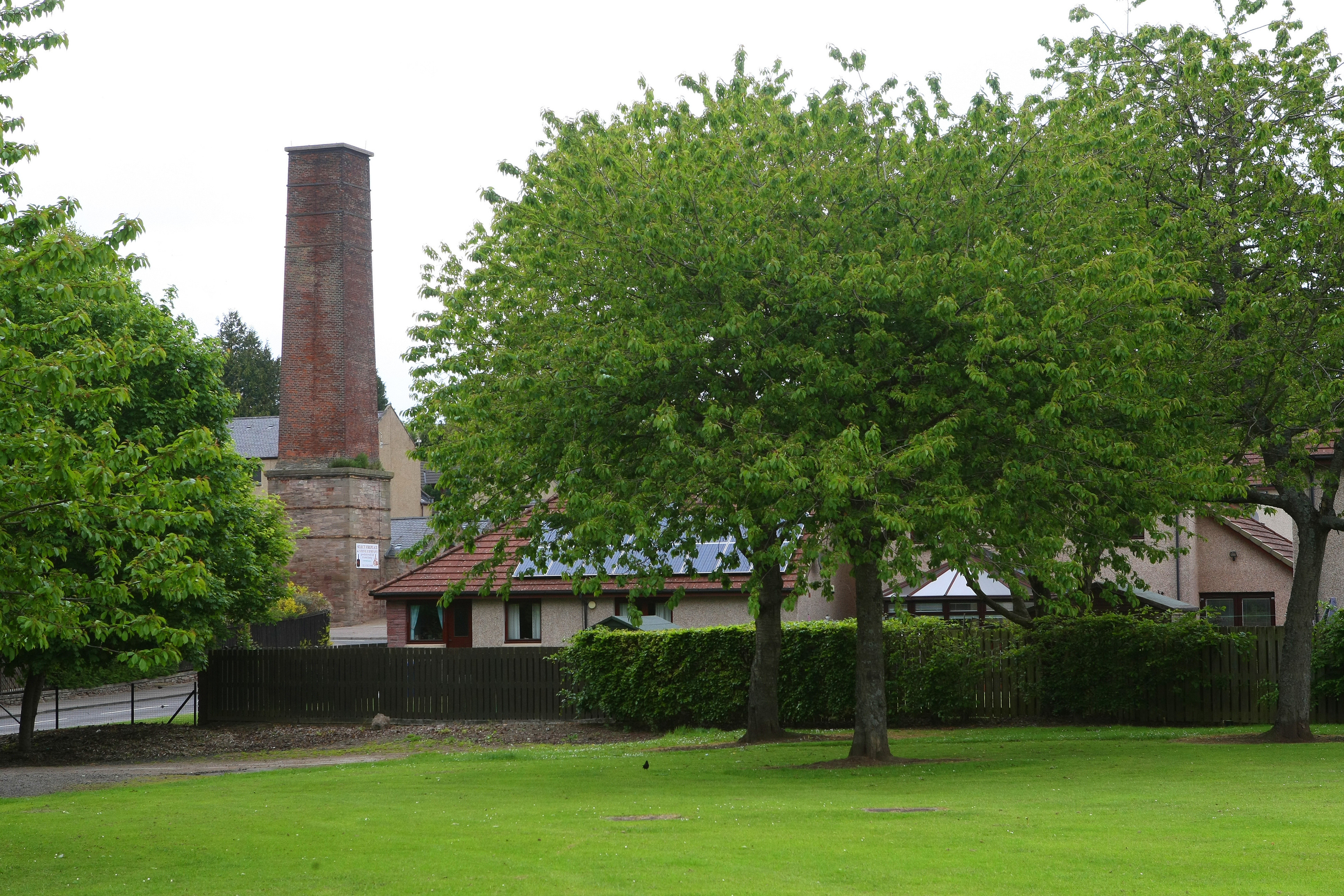 The land near the former gasometer by Mill O'Mains Park has been declared safe for human health, but tests are being carried out for groundwater pollution.