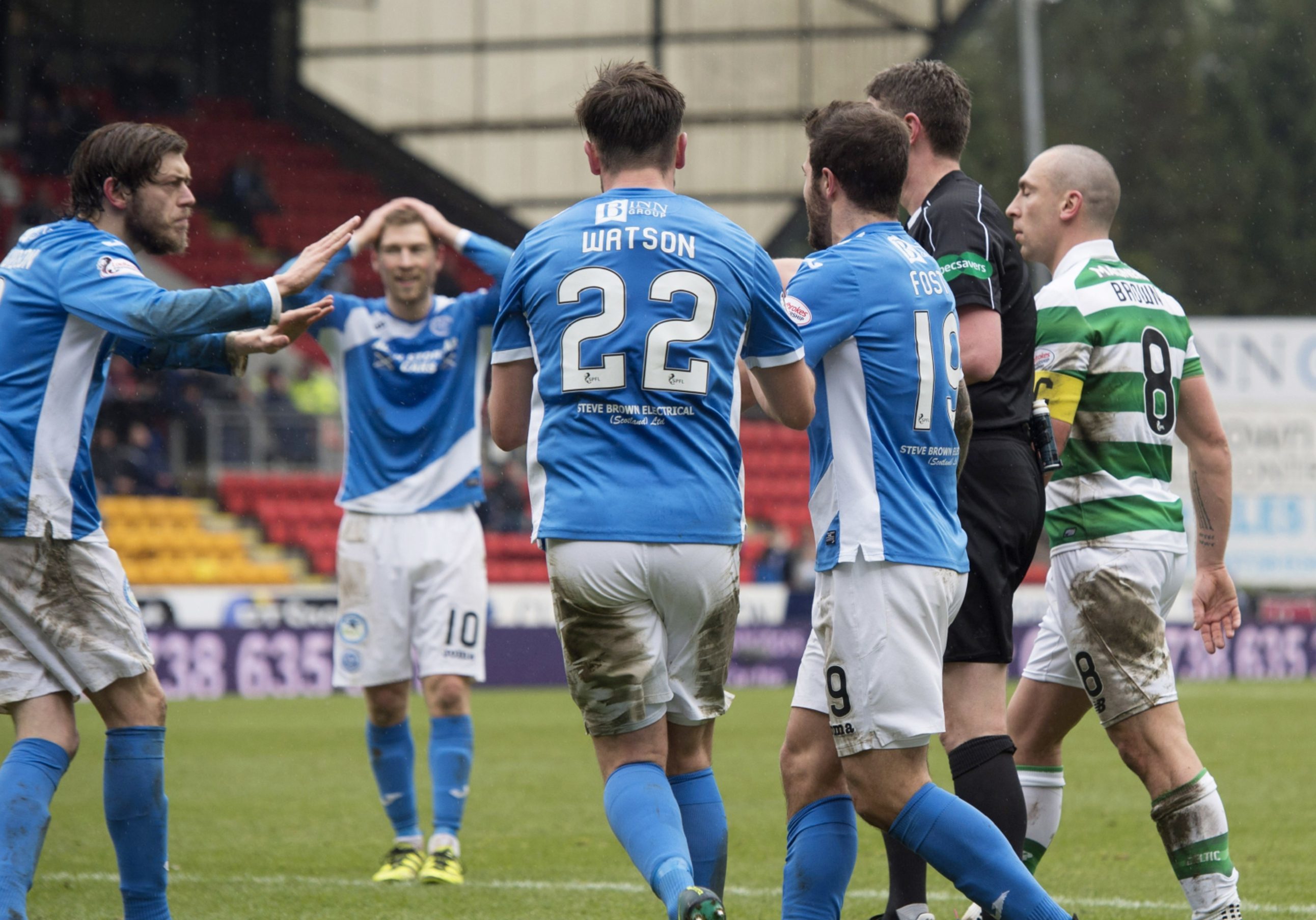 The St Johnstone players vent fury after penalty decision.