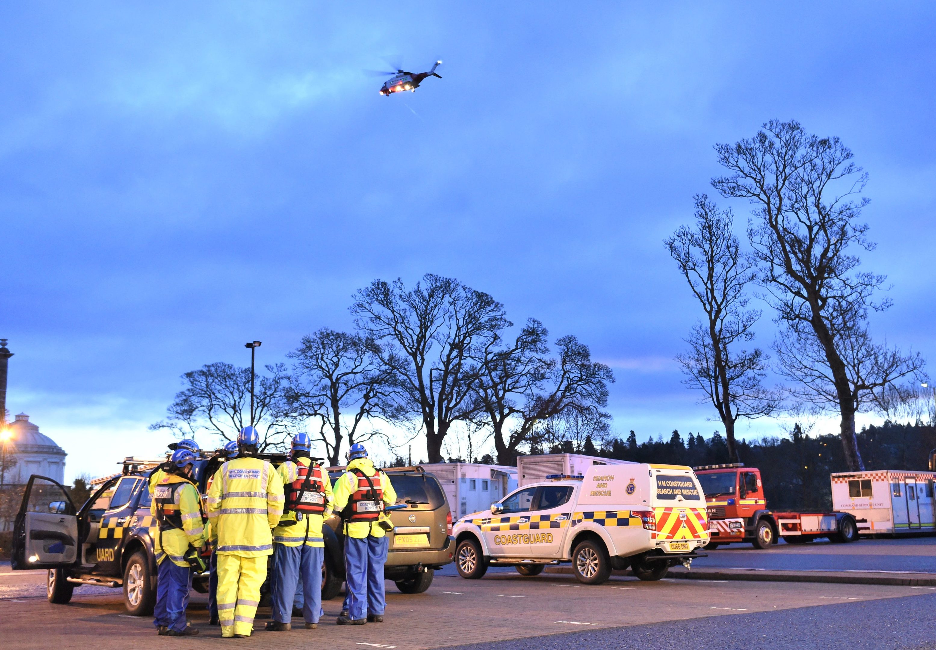 Emergency services involved in the search for a man who entered the River Tay in Perth.