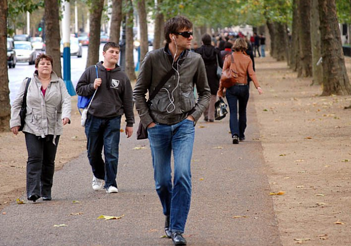 Living close enough to walk to work - and avoiding a dreaded commute - can make employees happier