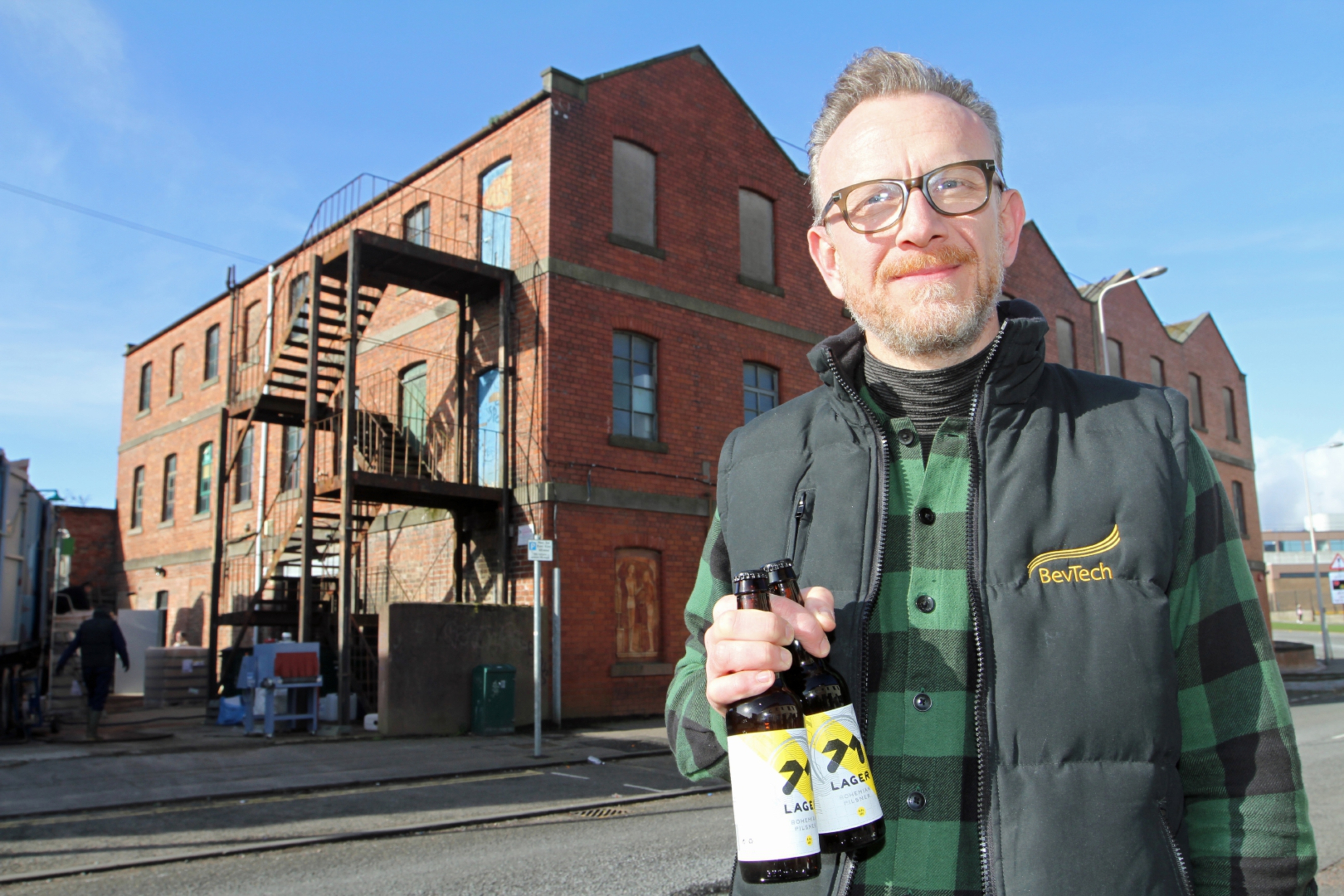 Duncan Alexander outside 71 Brewing.