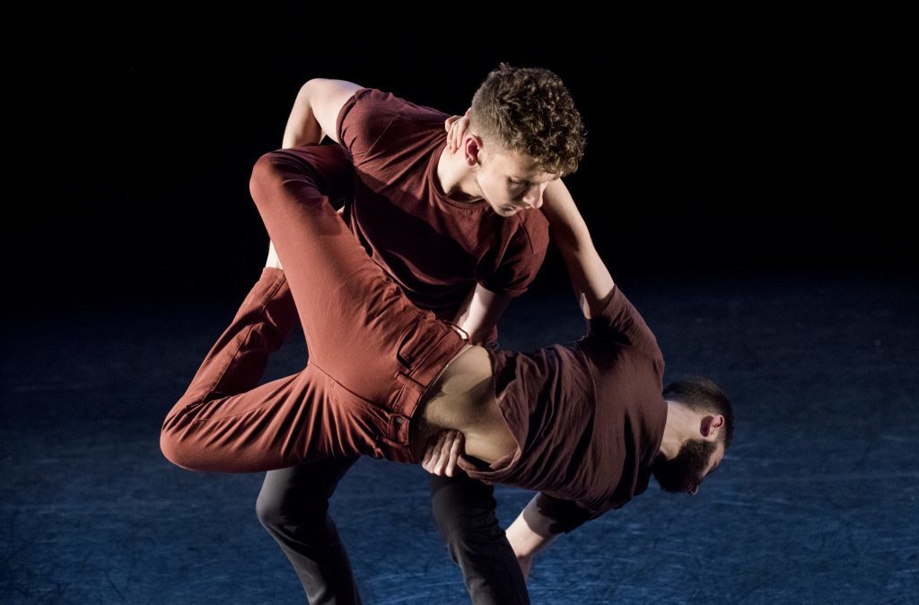 EDge dancers James Rosental and Luca Braccia performing Consumed by Karen and Allen Kaeja_Imageby_CamillaGreenwell_DSC_0259