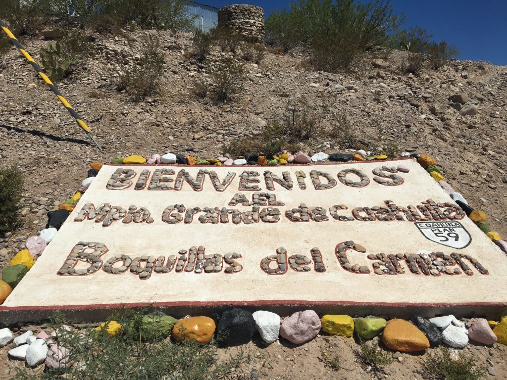 A welcome sign greets visitors to Boquillas del Carmen