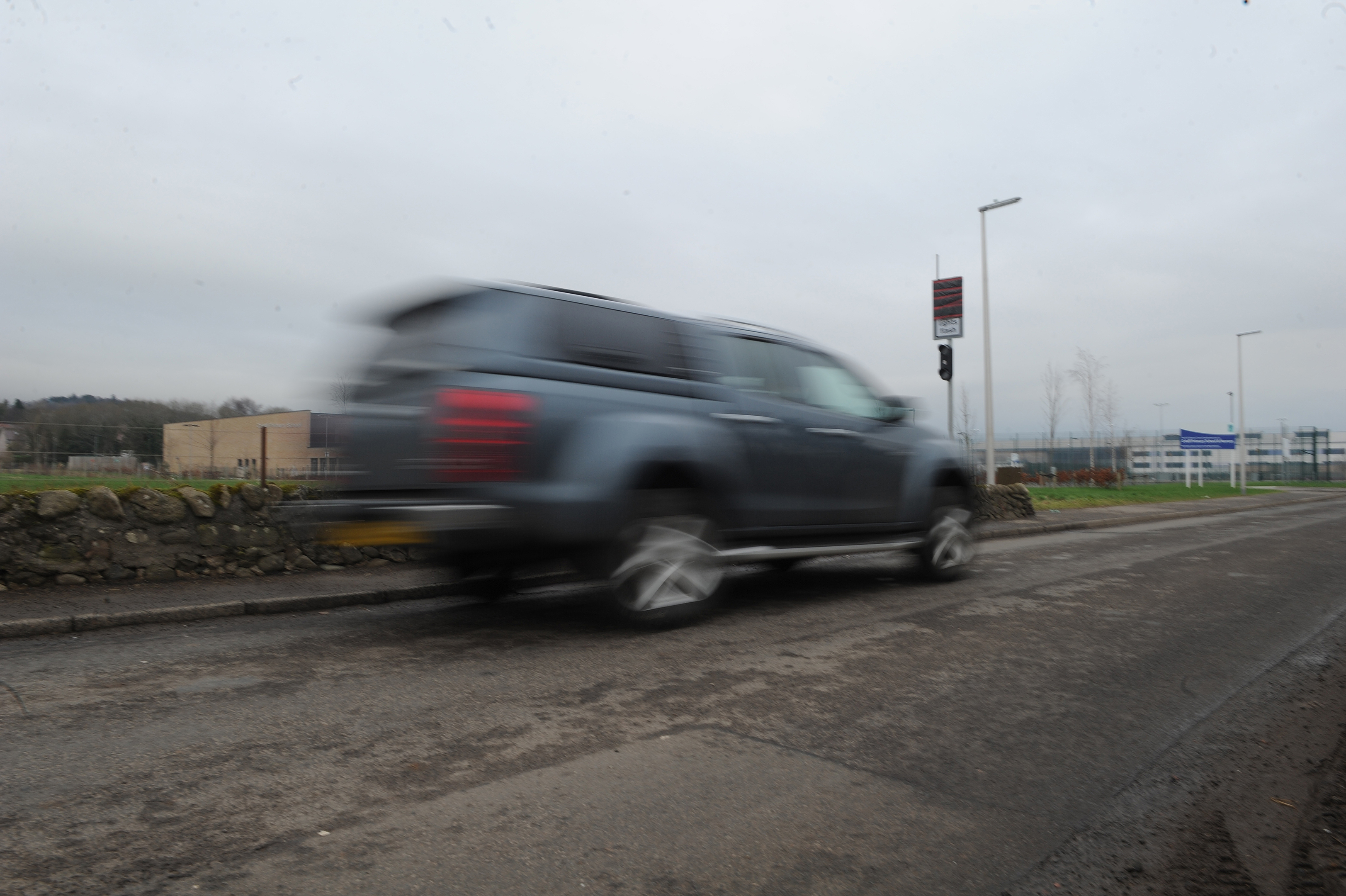 Broich Road on the approach to Creiff Primary School.