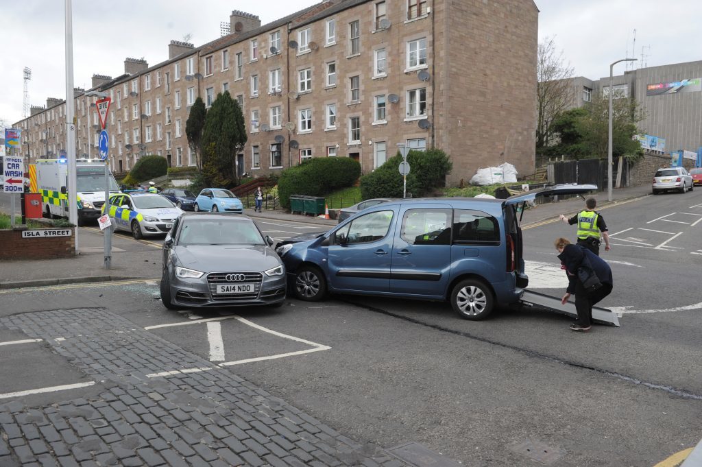 Courier News - News - Jamie Milligan story; the scene of a three car RTC which happened at the junction of North Isla Street and Dens Road. Picture Shows; the scene of the three car RTC, Dens Road / North Isla Street, Dundee, Tuesday 11 April 2017