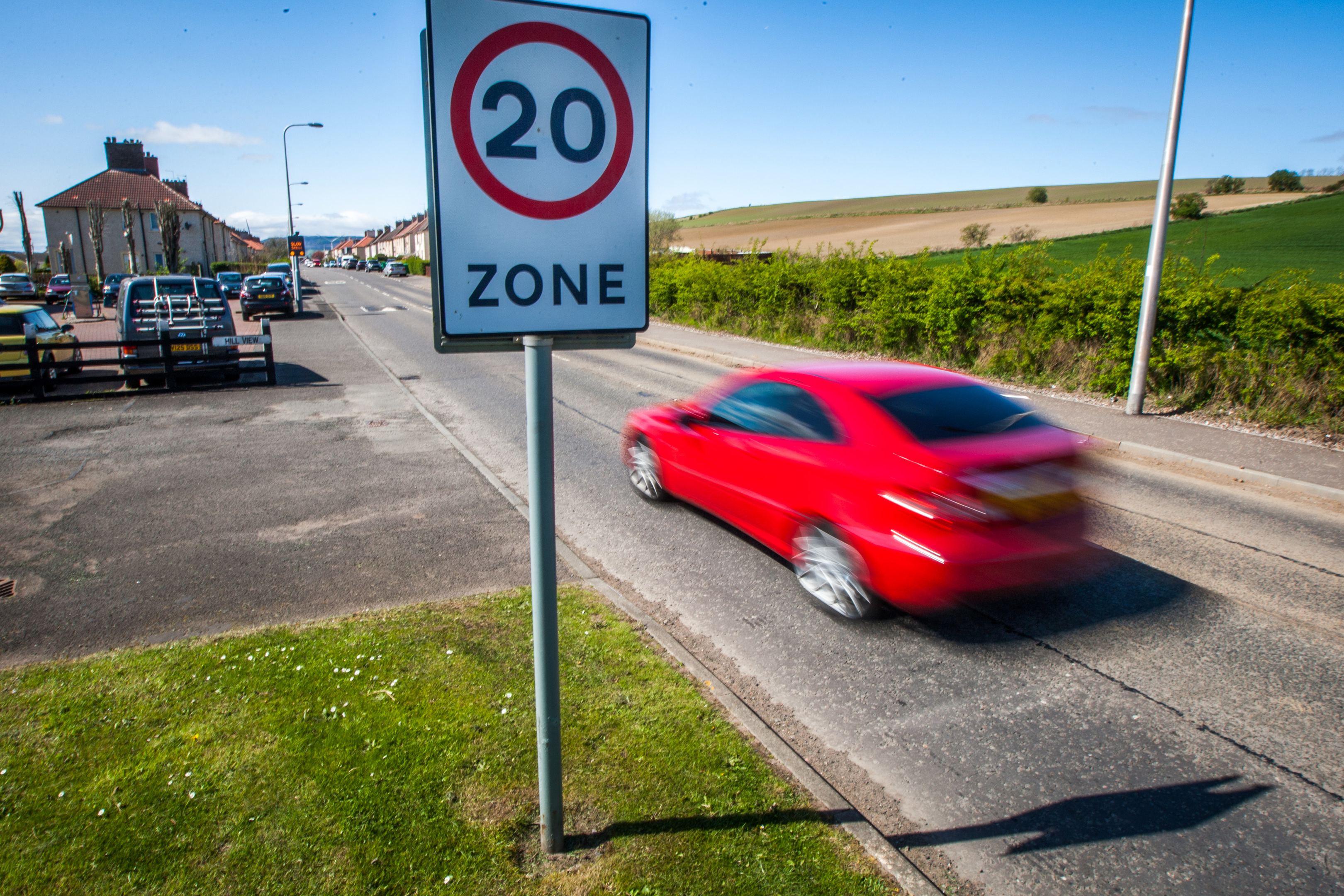 Traffic entering the 20 mph zone in Kinglassie.