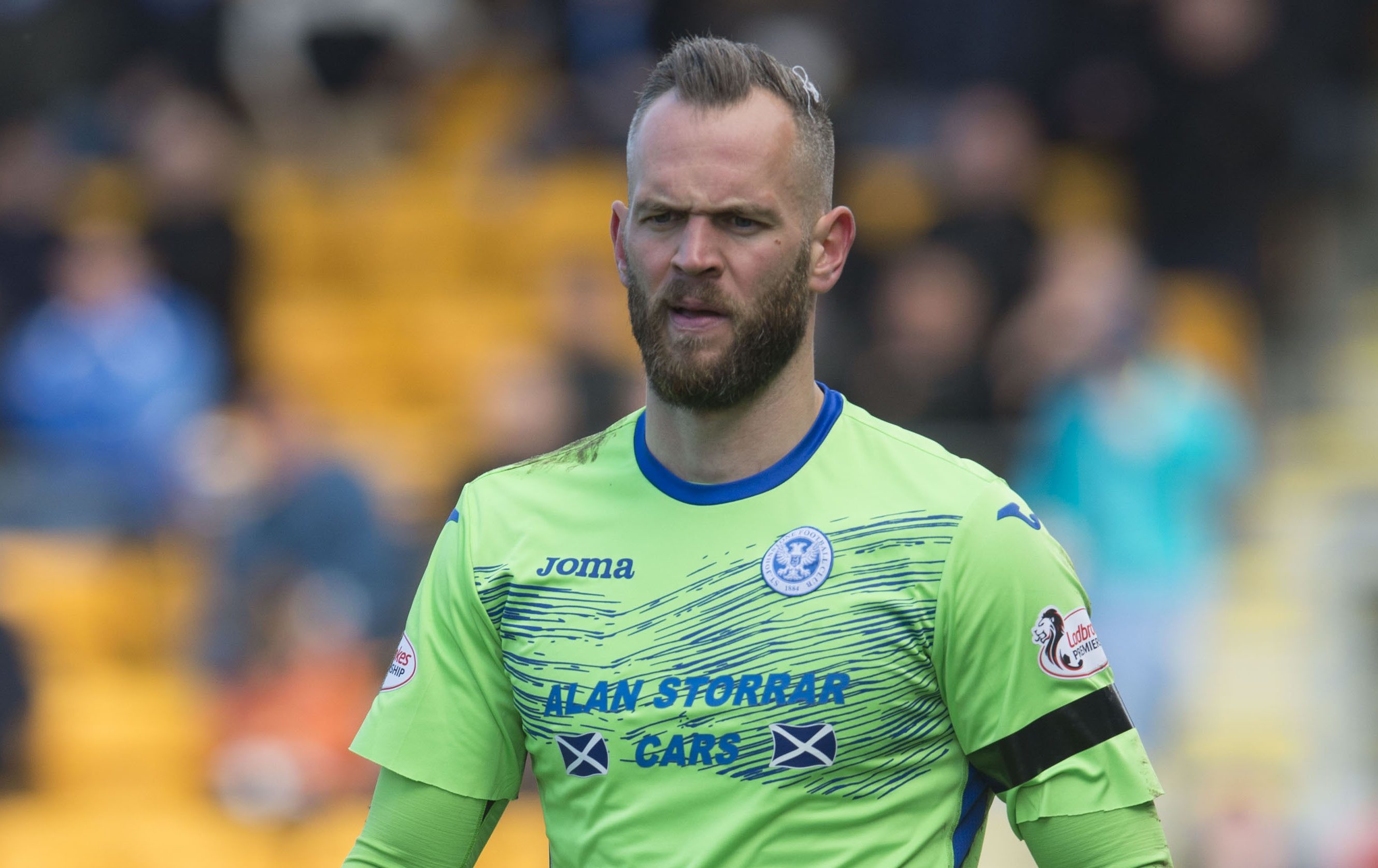 Alan Mannus.