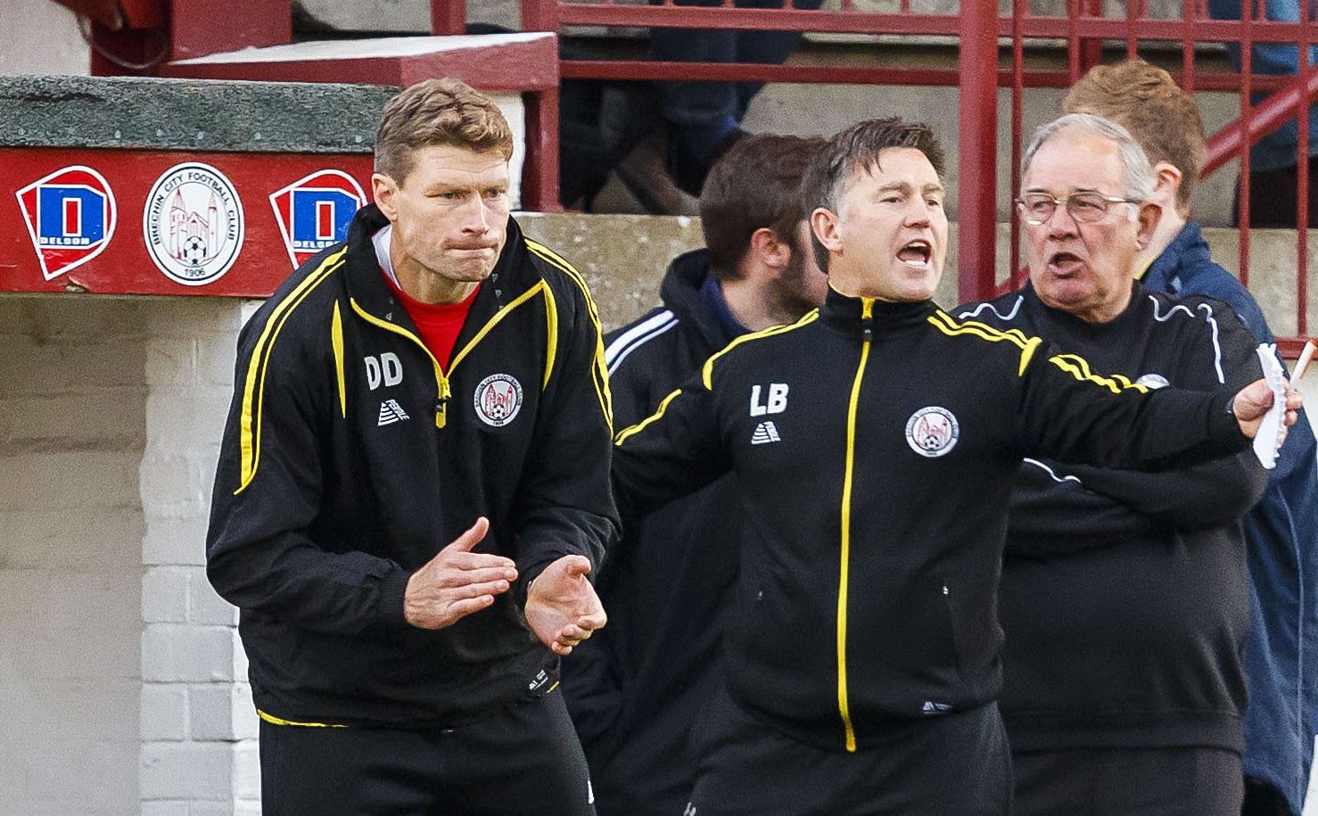 Darren Dods encourages his team in the first leg.