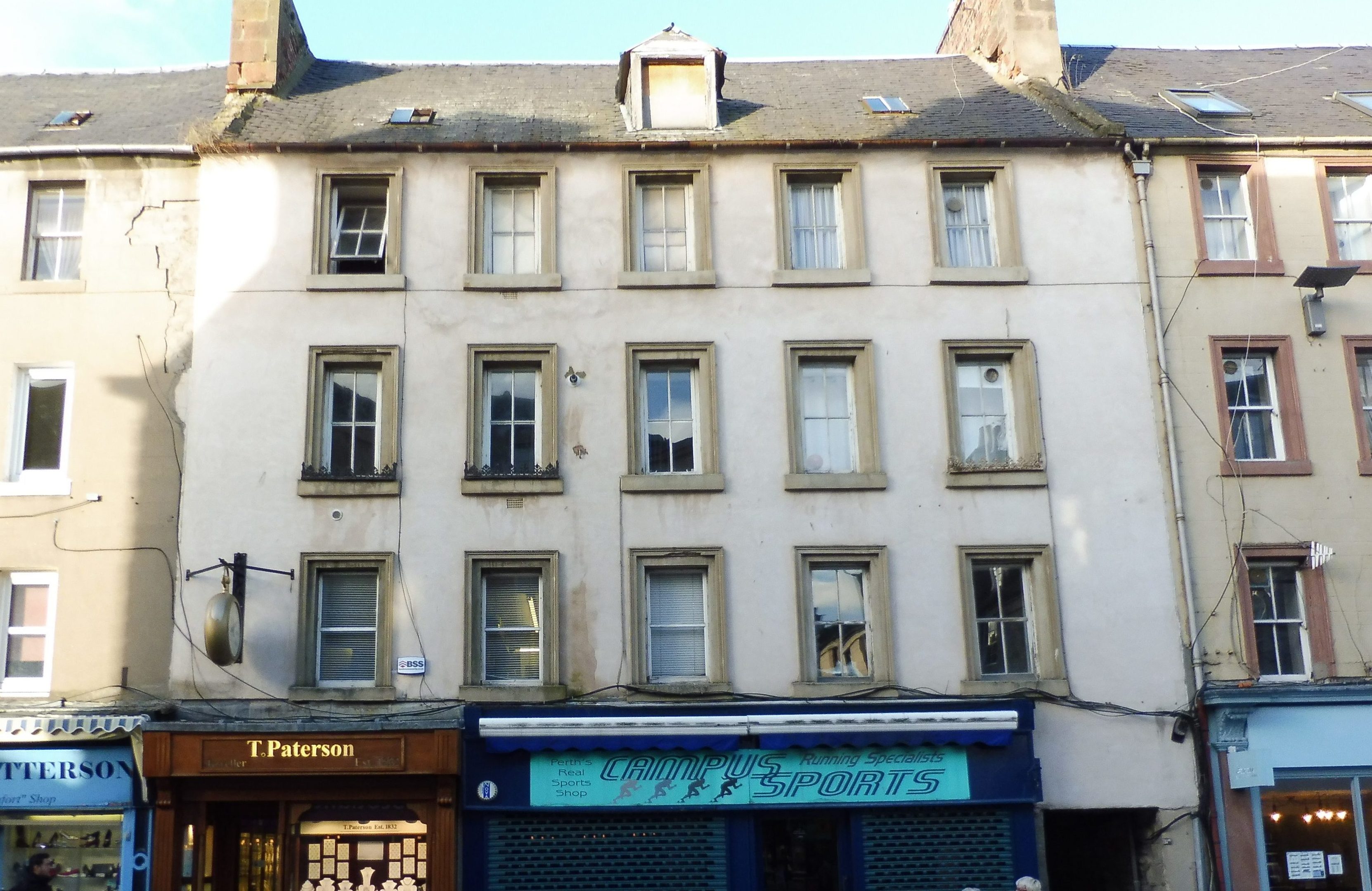 The 18th century building on Perth High Street before restoration started.