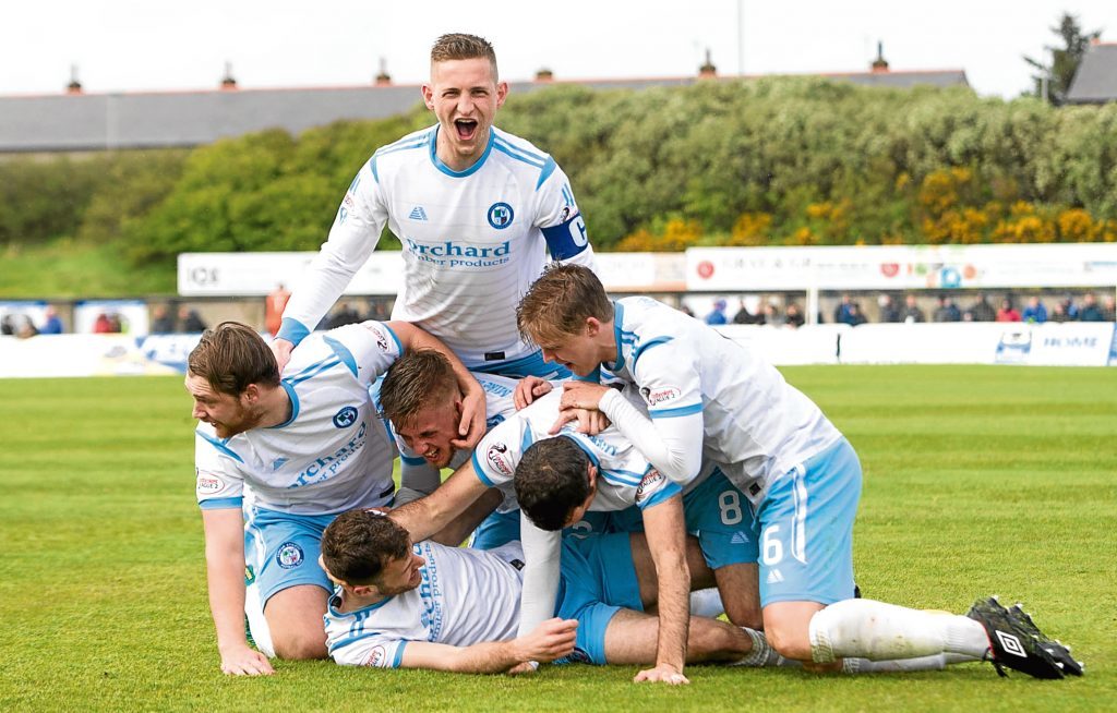 Forfar celebrate going 3-0 in front.