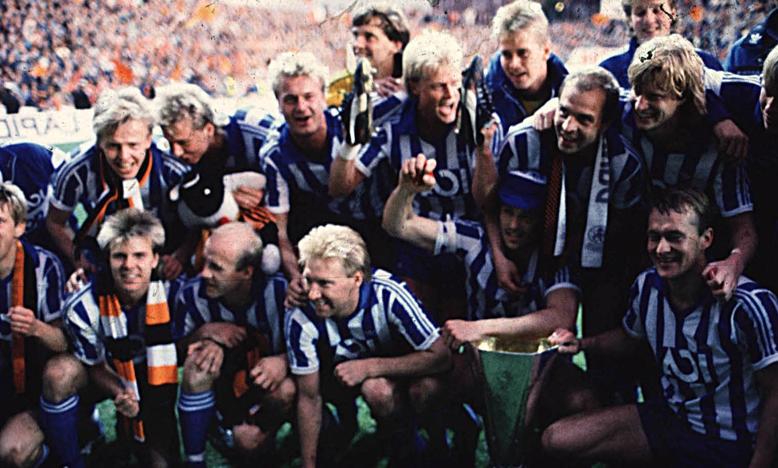 The victorious Gothenburg team.