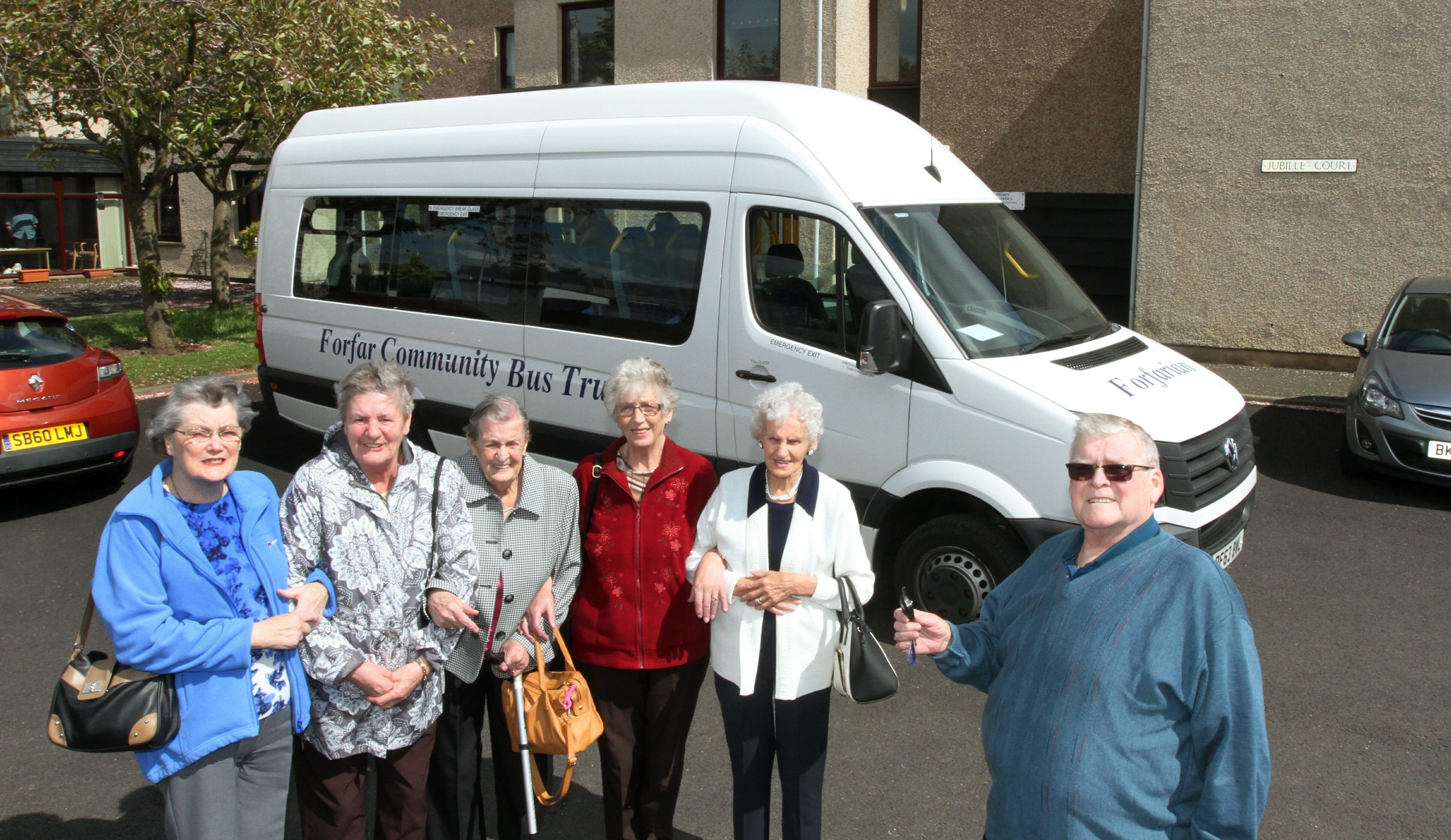 Driver Randall McCoubrey picks up ladies, June Baldwin,Ella Nicoll,Alison Bolton,Cathy Rae and Pearl Bruce from the Jubillee Court sheltered Housing in Letham