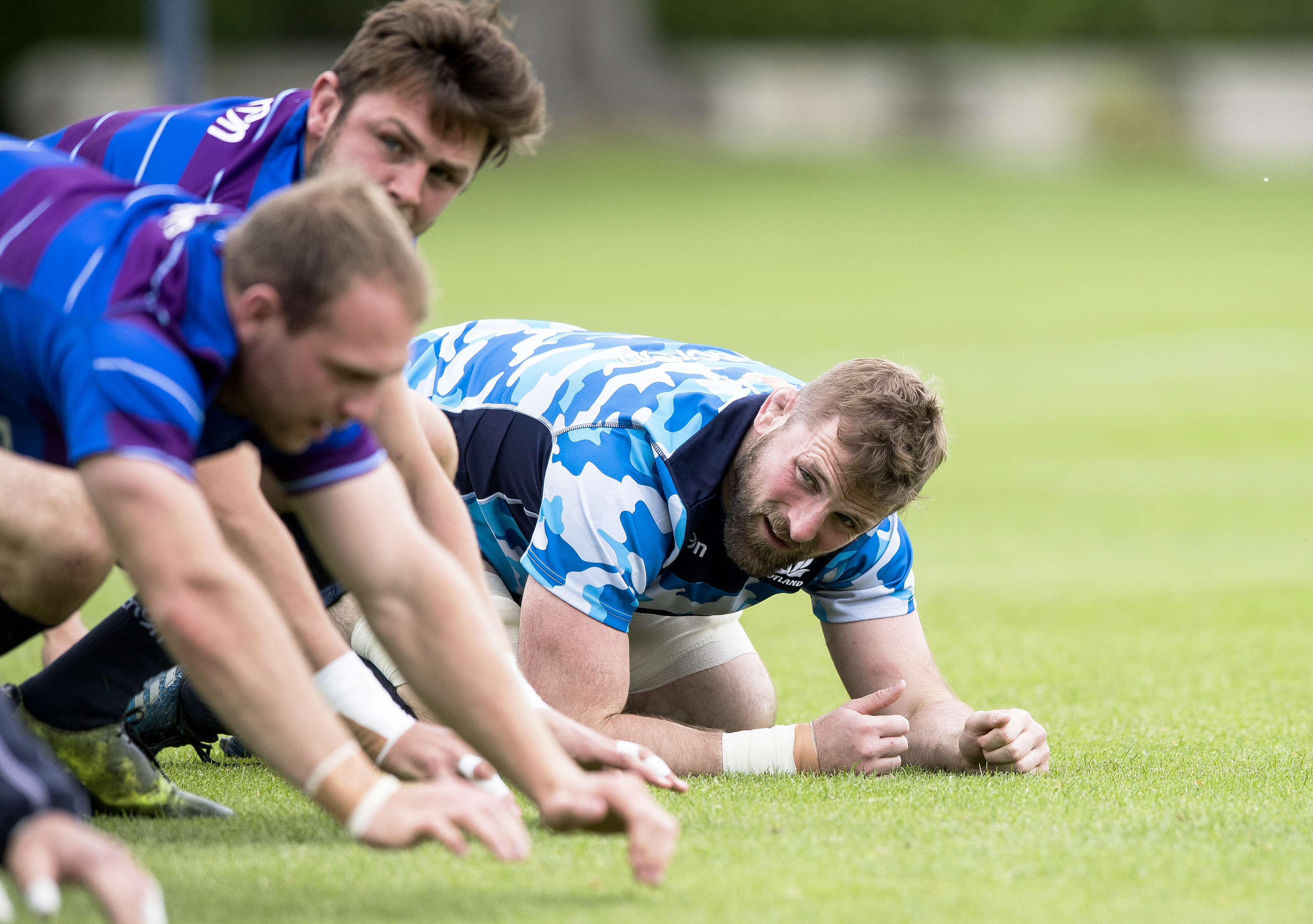 John Barclay gets right down to training with Scotland at St Andrews.