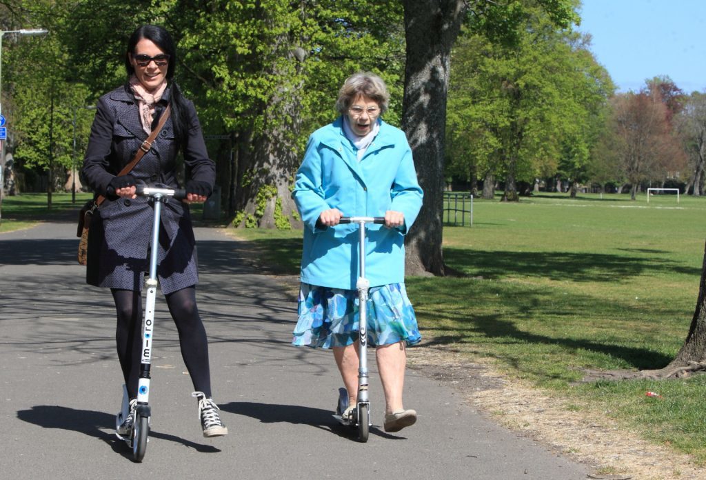 Scooting along with Barbel.