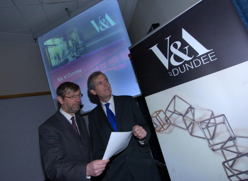Prof Sir Pete Downes - Dundee University Principal - and Sir Mark Jones - director of the V&A