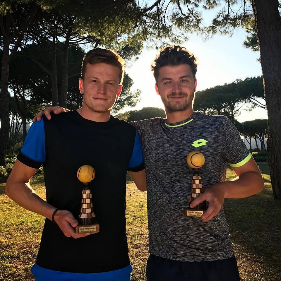 Jonny O'Mara (right) and doubles partner Scott Clayton