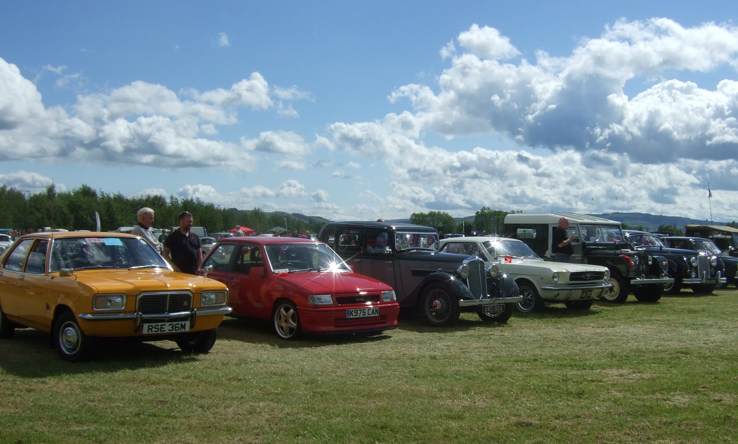 Last year's Tayside Classic Motor Show was blessed with sunshine.