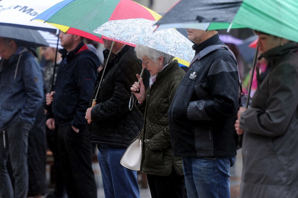 KCes_London_Attack_Minute_Silence_Dundee_060617_03