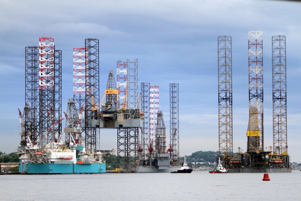 A fifth Oil rig or Jack up platform was tugged into Dundee Docks.