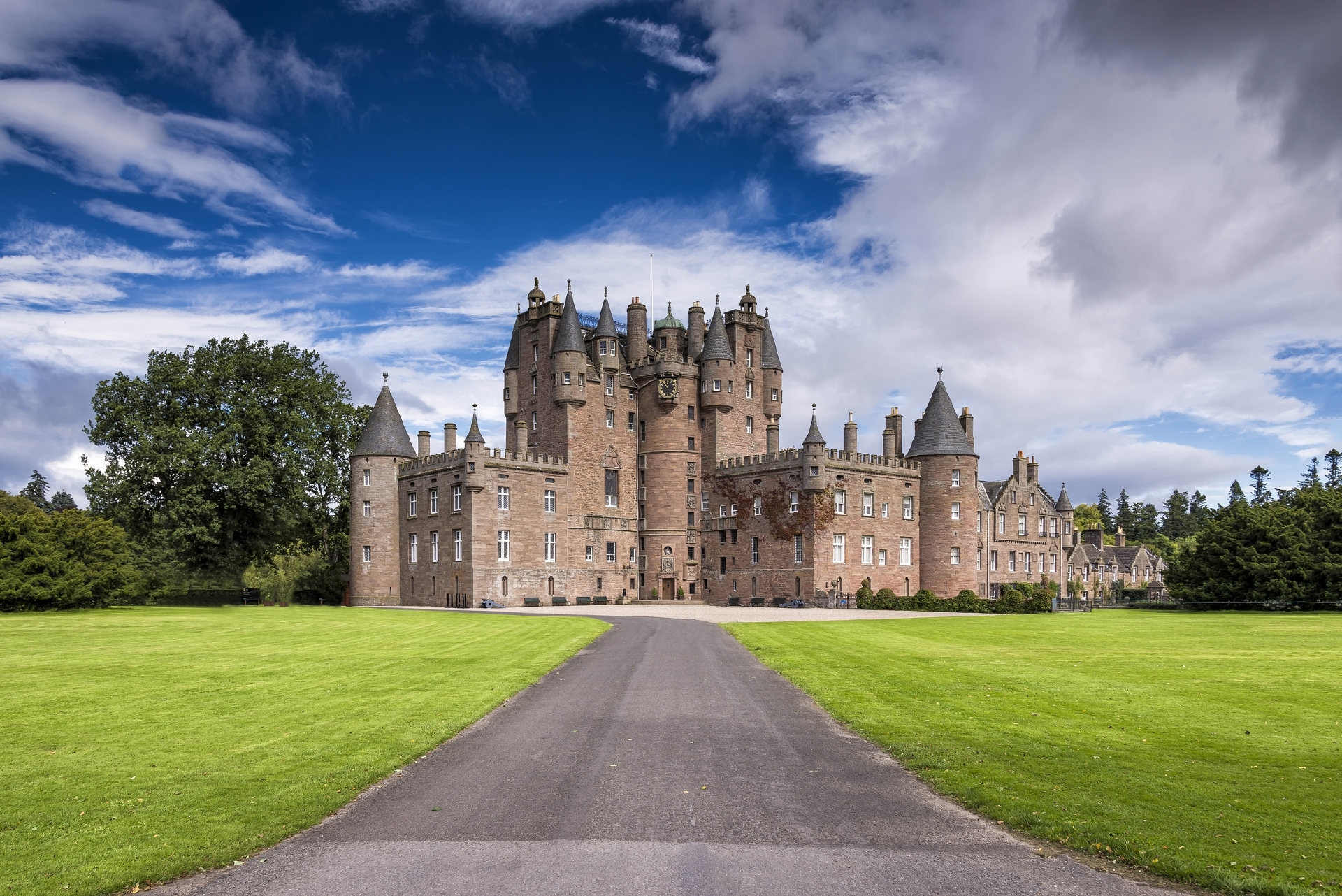Visitor numbers to see Angus attractions were at record numbers last year.