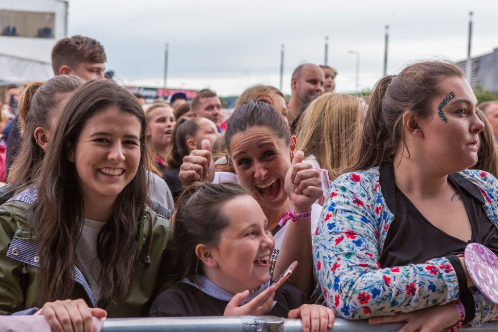 The crowd awaits Olly Murs in Dundee.