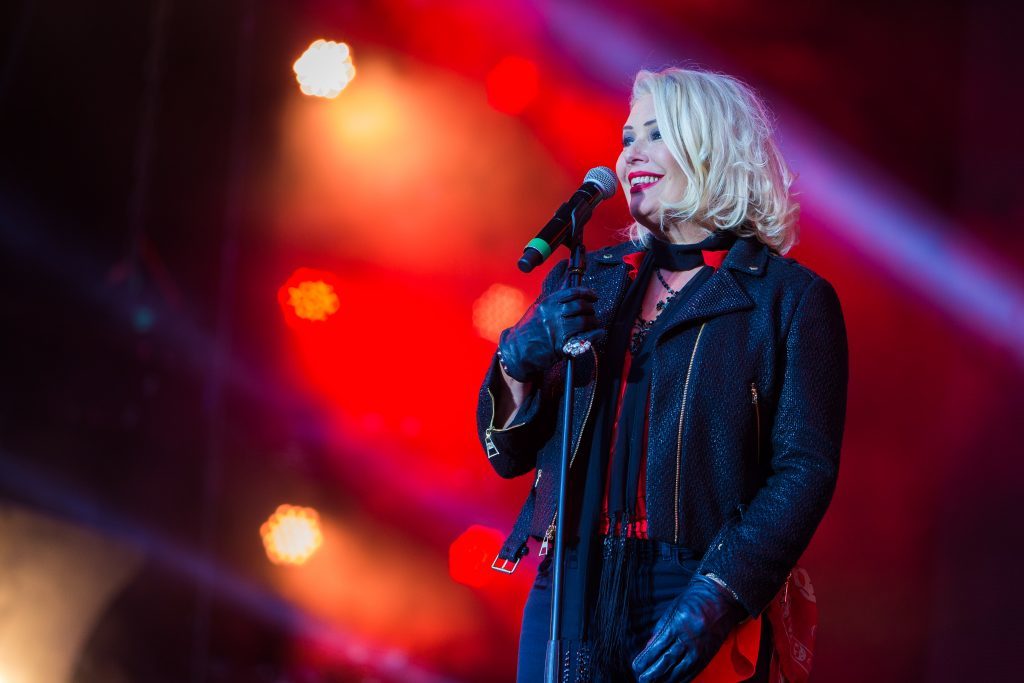 Kim Wilde and brother Ricky perform at Rewind Festival 2017.