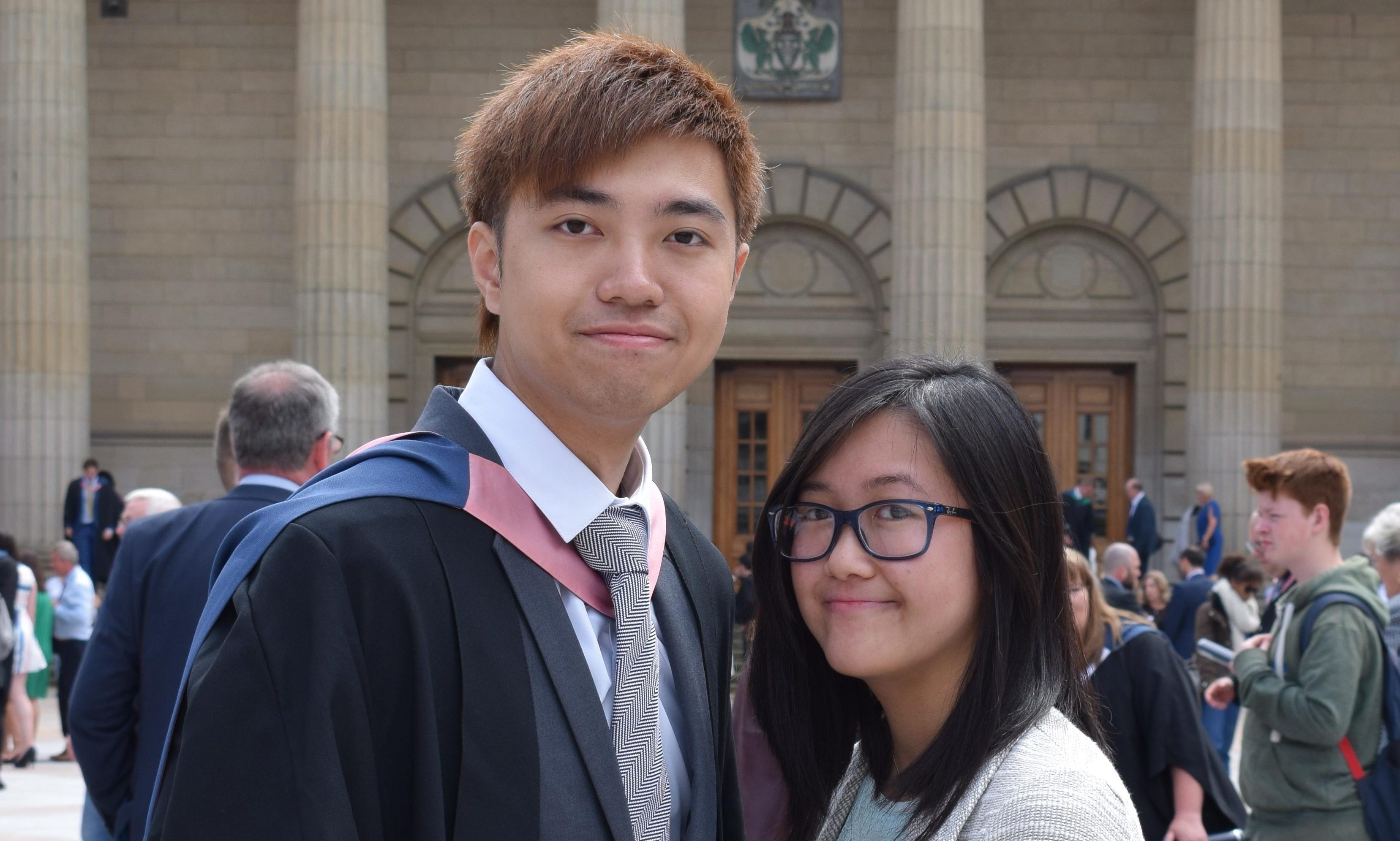 Abertay student Kenny Mok proposed to girlfriend May Wan.