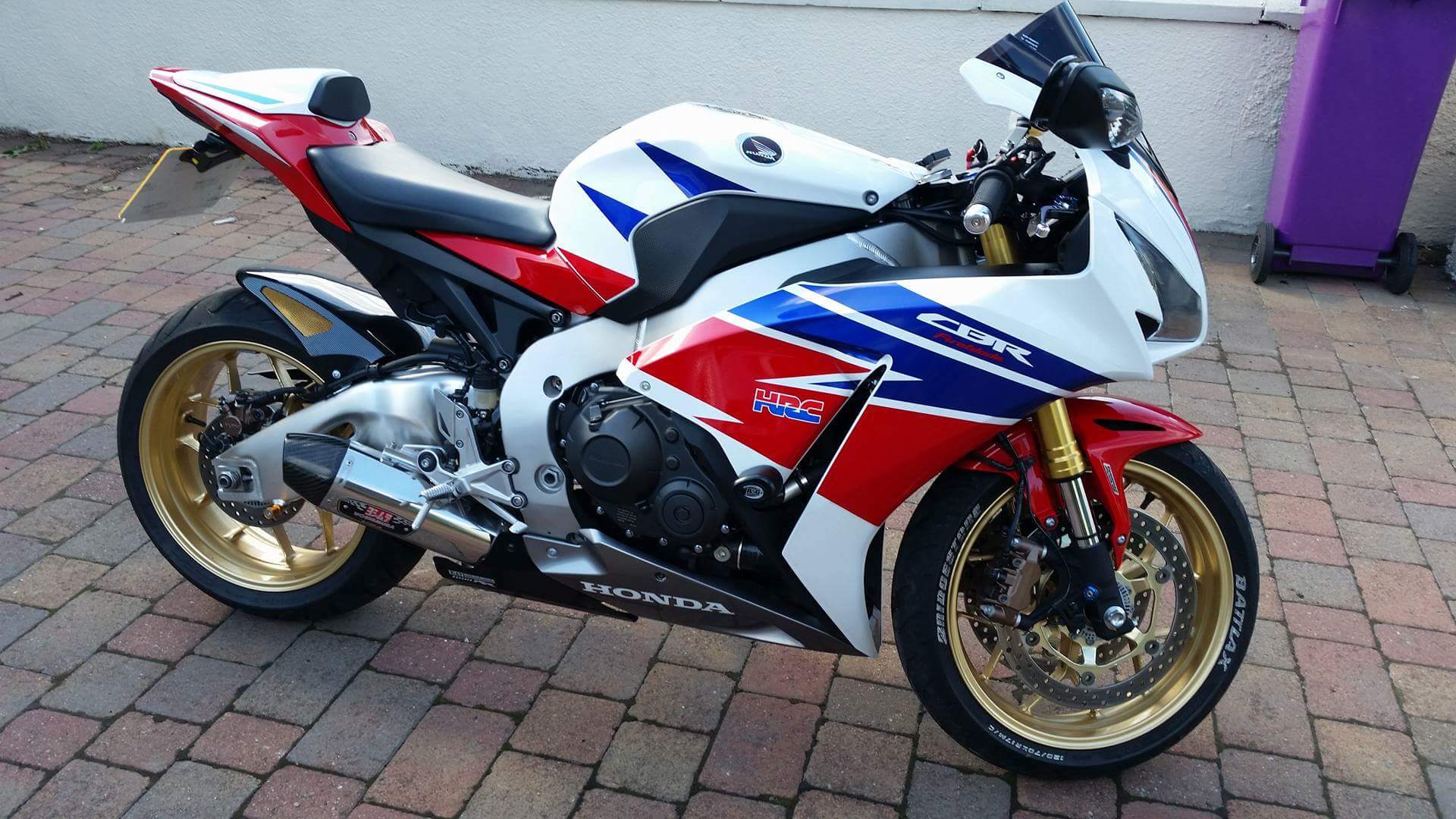 This gold-wheeled Honda Fireblade was among two motorbikes stolen from the house in Carnoustie