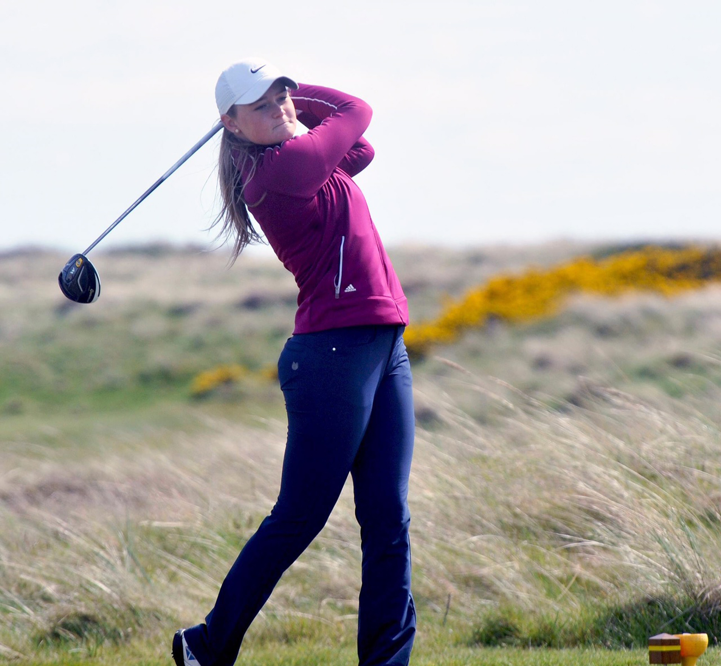 Favourite Shannon McWilliam had a hole-in-one in winning her opening matchplay tie in the Scottish Girls Championship at Scotscraig.