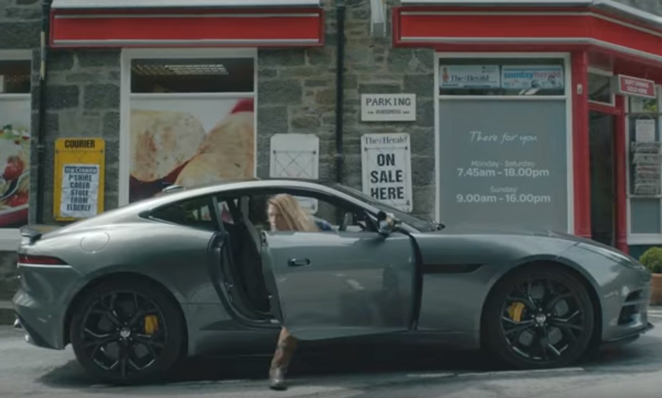 Rebecca and Laura stop outside the Strathtay Spar in the new Jaguar promo