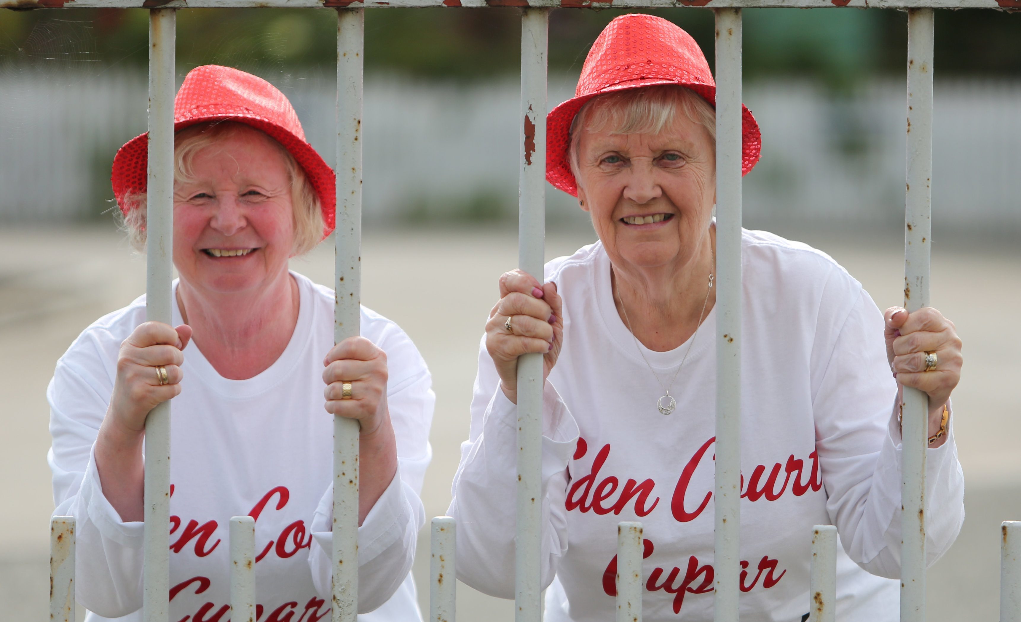 Noelline Raitt (left) and Isa Carnochan (right) 'escaped' from Perth Prison with friend Cath Webster