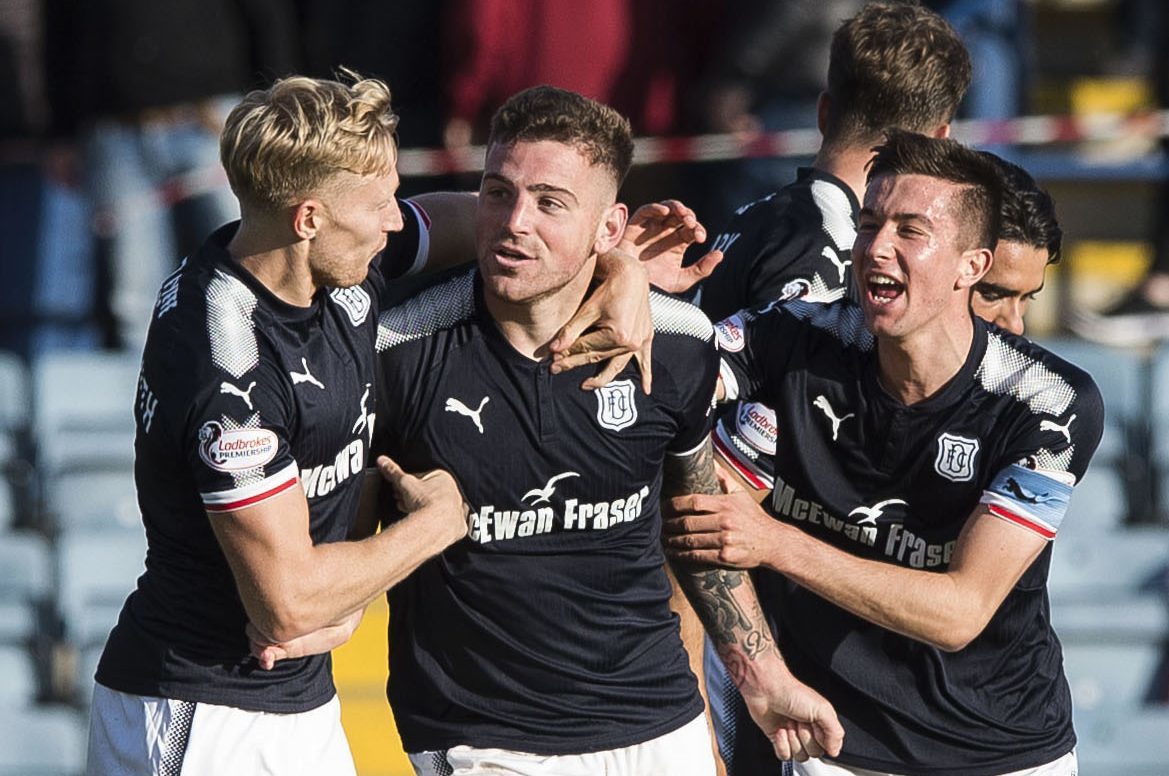 Kerr Waddell celebrates his winner against Hearts in the last league game at Dens in 2017.