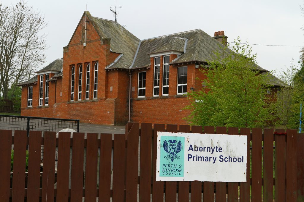 Abernyte Primary School exterior
