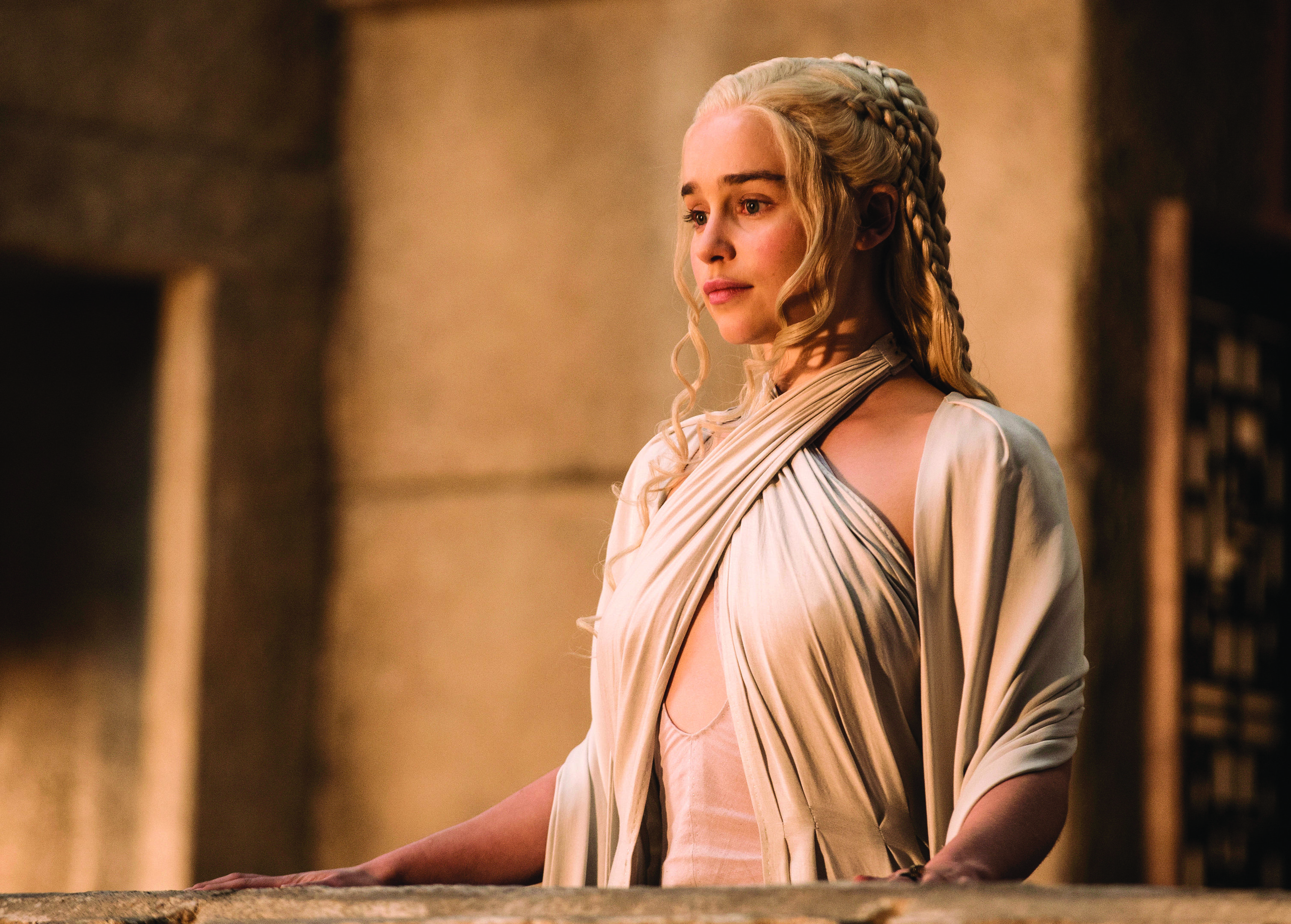 Emilia Clarke as Daenerys Targaryen in Game of Thrones.