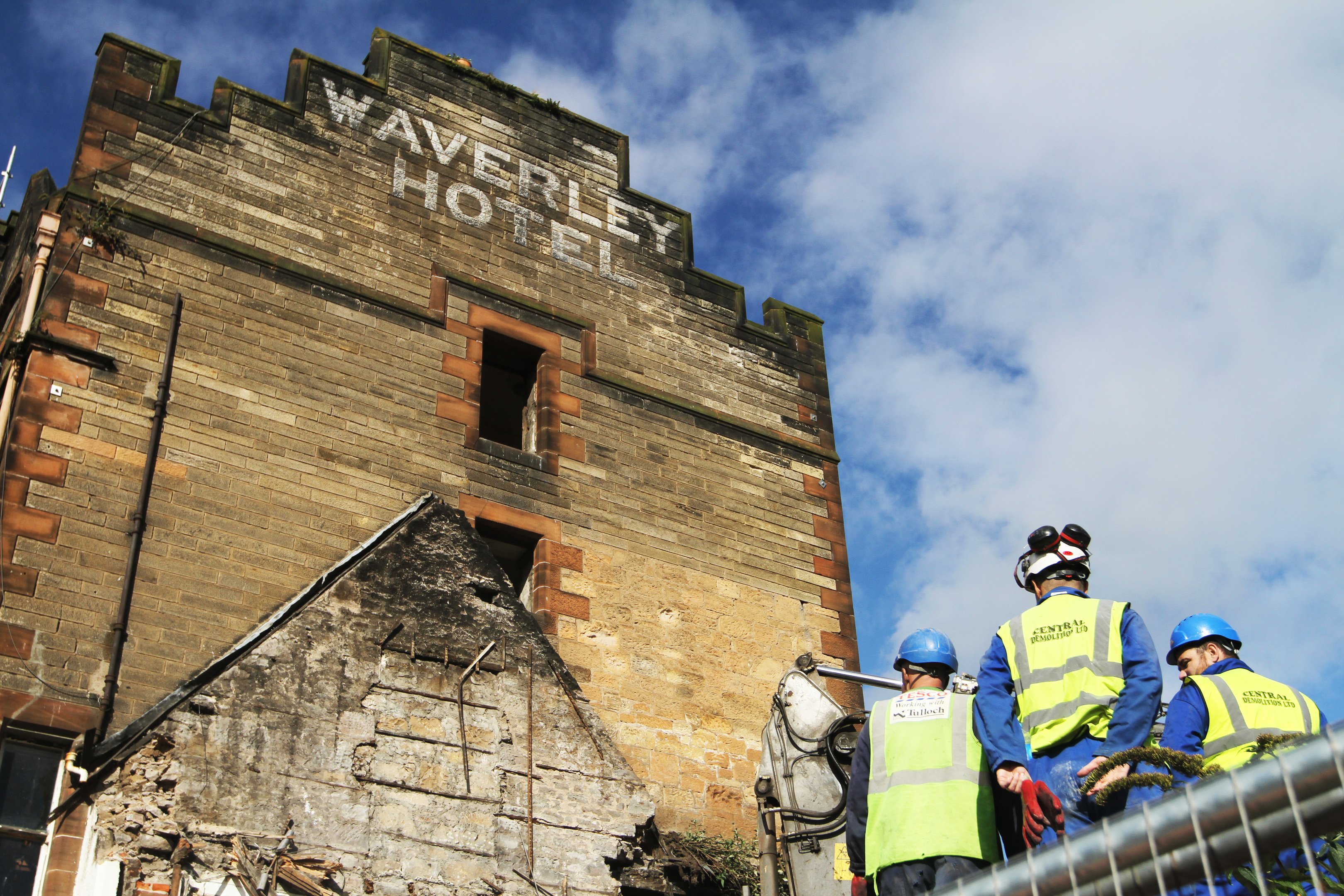 The end of the Waverley Hotel, which has now been completely demolished.