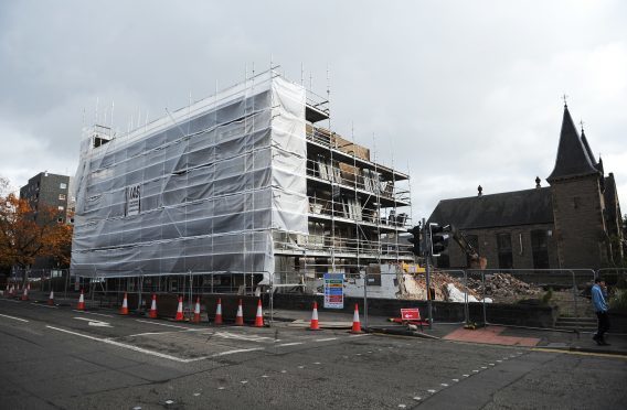 The demolition of the former Waverley Hotel.