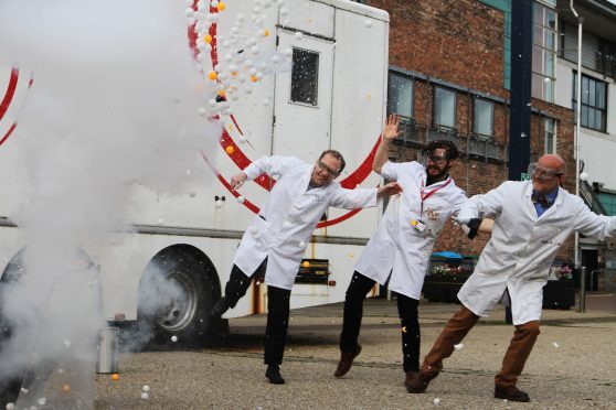 Scientists from Dundee Science Centre have officially launched Dundee Science Festival with an icy blaze of liquid nitrogen. 
Picture shows; Dr David Foley, Festivals and Community Engagement Officer Paul Strachan and Dr David Wharton set off the explosion.