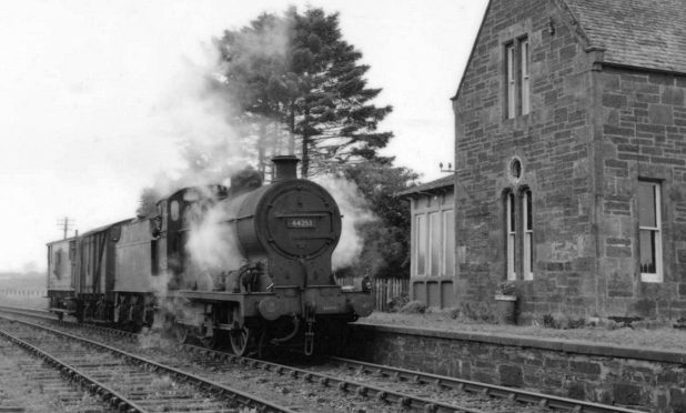 Innerpeffray Station in July 1958