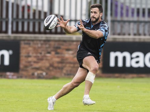 Alex Dunbar has recovered from a head knock and will play for Glasgow against the Blues.