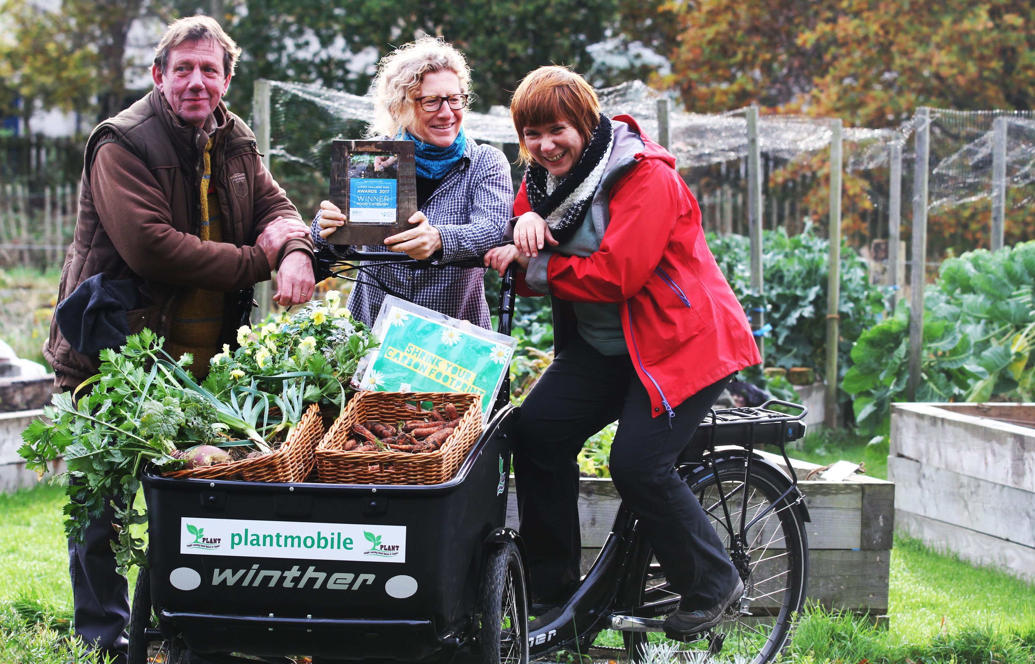 community gardener Peter Christopher, volunteer co-ordinator, Jenny Glen and blog co-ordinator Kaska Hempel,