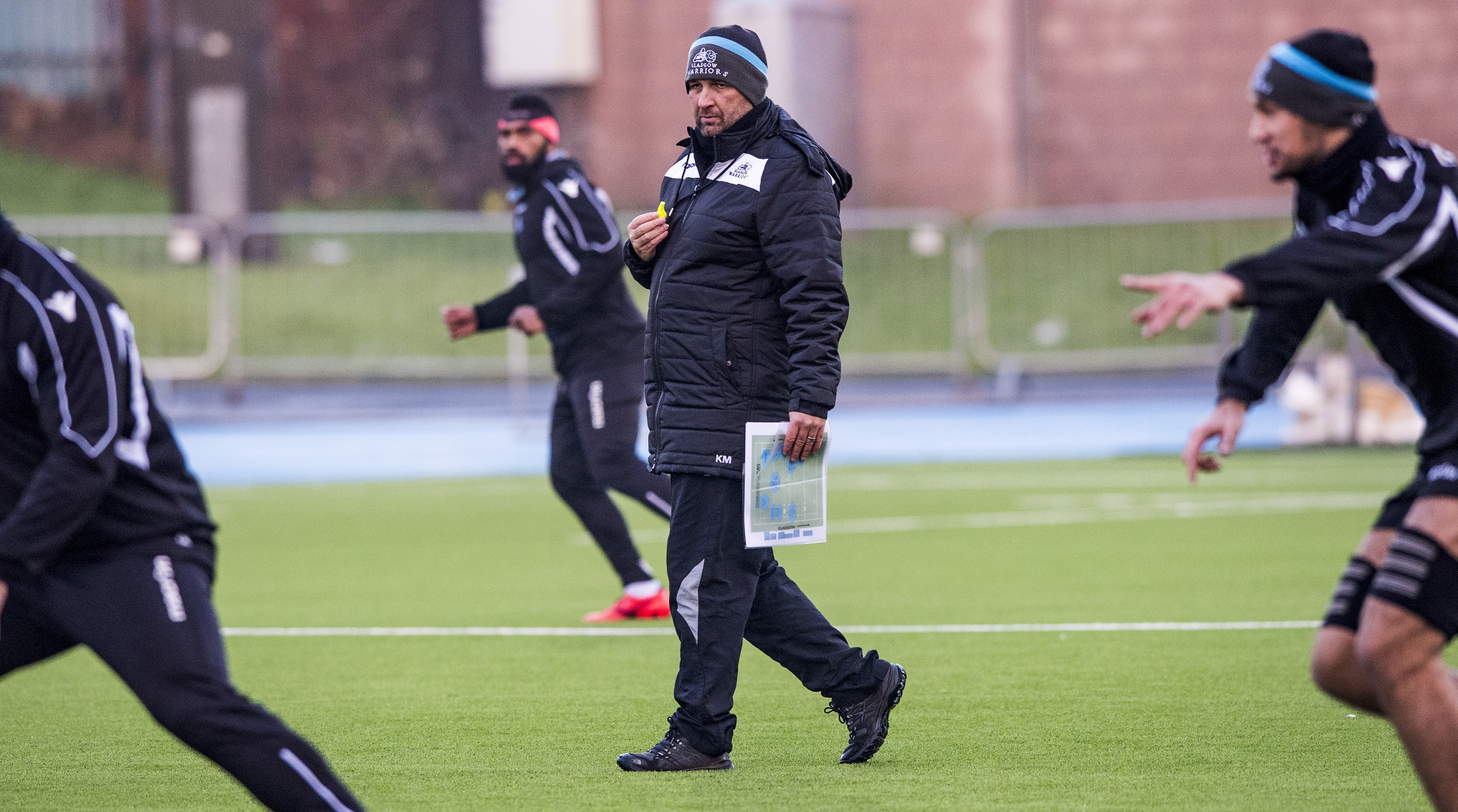 Glasgow Warriors defence coach Kenny Murray takes training ahead of the 1872 Cup first leg.
