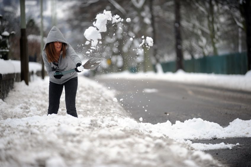 Perth snow clearance, December 2009.