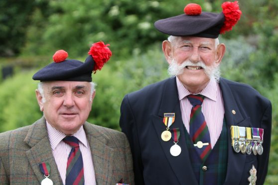 Ronnie Proctor with the late Joe Hubble before a Black Watch parade in Perth.